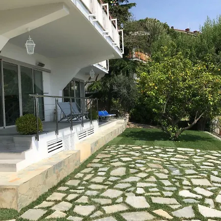 Mimosa - Large Luxury For Two Families! Sanremo